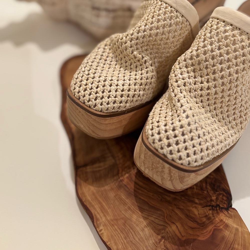 Free People Coastal‑Chic Woven Mules | Wood Heel Boho Slip‑Ons - Picture 2 of 9